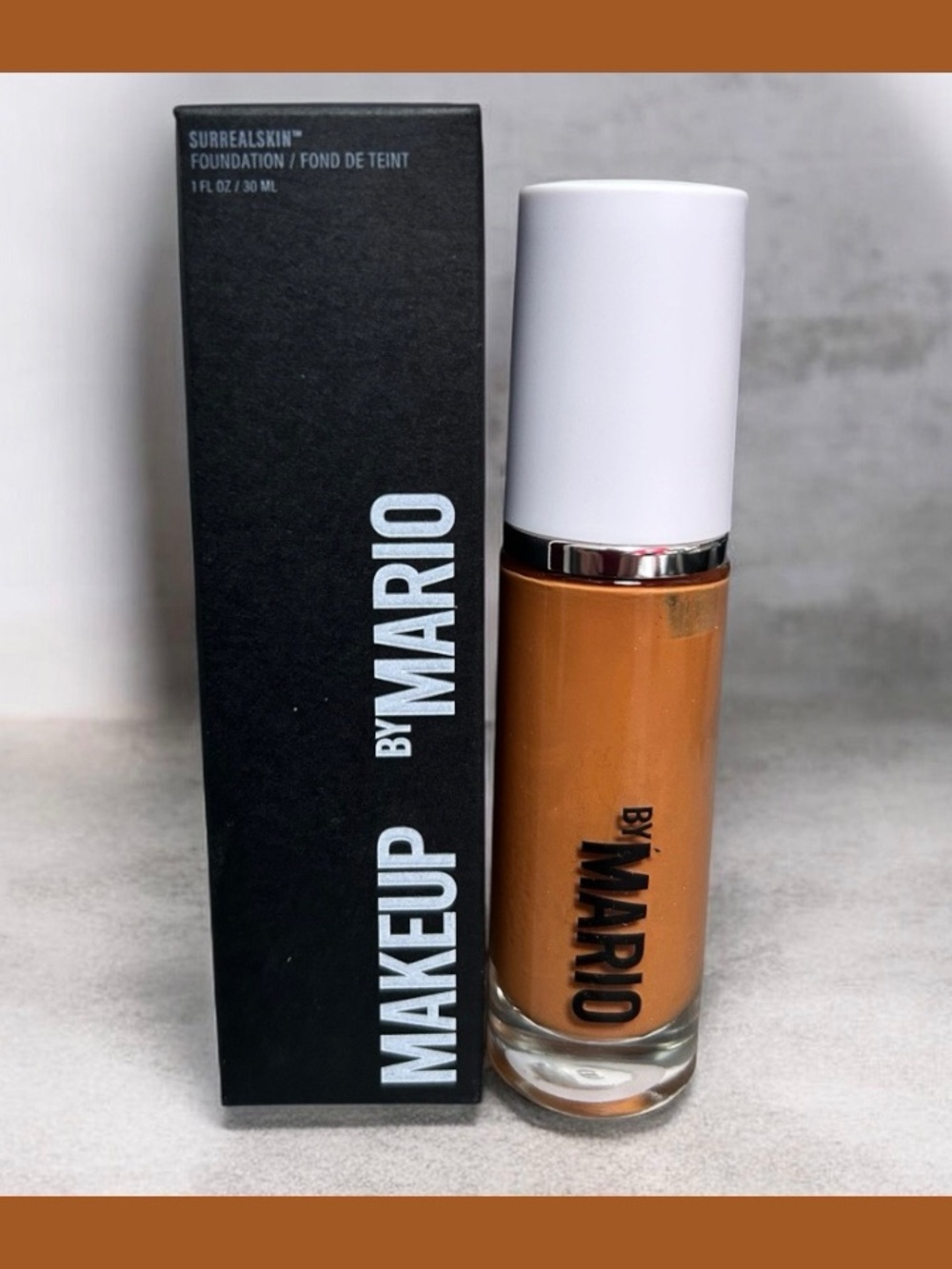SURREALSKIN™ MAKEUP BY MARIO 
LIQUID FOUNDATION / FOND DE TEINT 21W